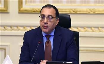 رئيس الوزراء يوجه بتوفير أماكن ثابتة طوال العام لعرض السلع بأسعار مناسبة