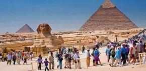 خبير سياحي: مصر استقبلت أكثر من 8 ملايين سائح خلال الـ7 أشهر الأولى من 2024