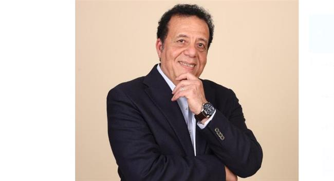 عاطف عبد اللطيف رئيسا للجنة تحكيم الجائزة الخضراء بمهرجان الغردقة لسينما الشباب 