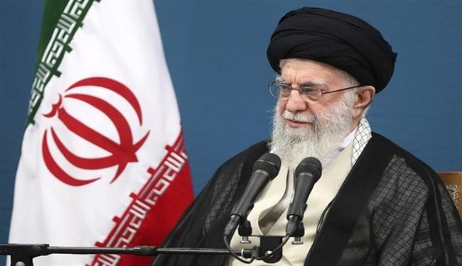 خامنئي يفتح باب المفاوضات مع واشنطن بشأن البرنامج النووي 