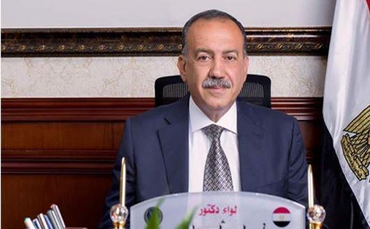 أسيوط: المحافظ يتفقد محطات الثروة الحيوانية ببني مر