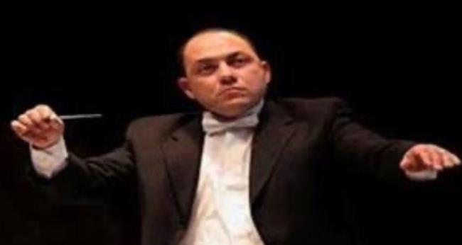 "أنا هويت وانتهيت " برؤية محمد سعد باشا على مسرح الأوبرا الصغير