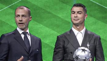 كريستيانو رونالدو يتوج بجائزة الهداف التاريخي لـ دوري أبطال أوروبا