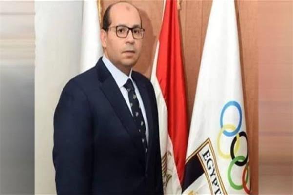 رئيس اللجنة الأولمبية يهنئ منتخب القدم بعد التأهل لنصف نهائى أولمبياد باريس