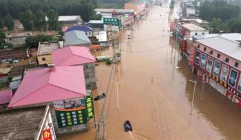   مصرع شخصين وإصابة 8 آخرين في فيضان وانهيار طيني جنوب غربي الصين 