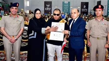 إدارة التجنيد تنظم إحتفالية لذوي الهمم بالتعاون مع محافظة كفر الشيخ خلال إنهاء مواقفهم التجنيدية