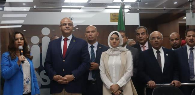 وزيرة التنمية ومحافظ القليوبية يتفقدان المركز التكنولوجي بالديوان العام