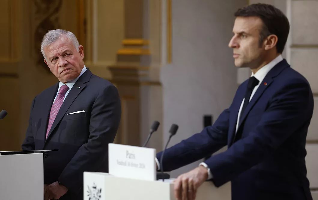 الرئيس الفرنسي وعاهل الأردن يعربان عن قلقهما إزاء تصاعد التوترات في الشرق الأوسط