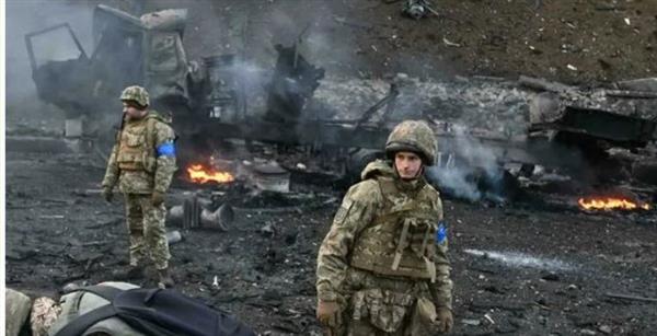 أوكرانيا: ارتفاع قتلى الجيش الروسي إلى 582 ألفا و910 جنود منذ بدء العملية العسكرية