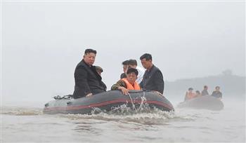 زعيم كوريا الشمالية يشرف على عمليات إنقاذ في مناطق متضررة من الفيضانات
