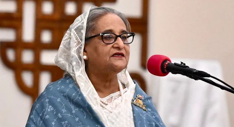 "وول ستريت": هروب رئيسة وزراء بنجلاديش يدفع بمزيد من الفوضى في البلاد