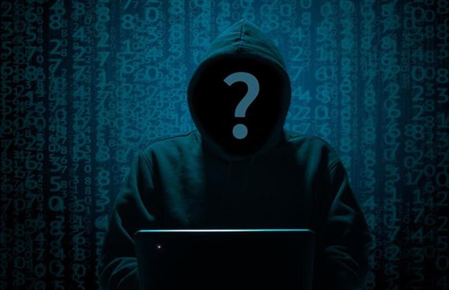 معلومات عن هجمات برمجيات "الفدية" المعدة يدويًا التي تستخدم كودًا مسربًا