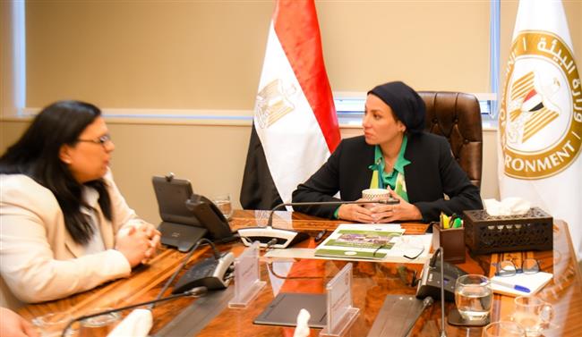وزيرة البيئة تستقبل عددا من النواب لمناقشة بعض القضايا والمشكلات البيئية 