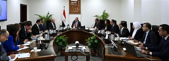 رئيس الوزراء يتابع الموقف التنفيذي لبرنامج دعم الصادرات الوطنية 
