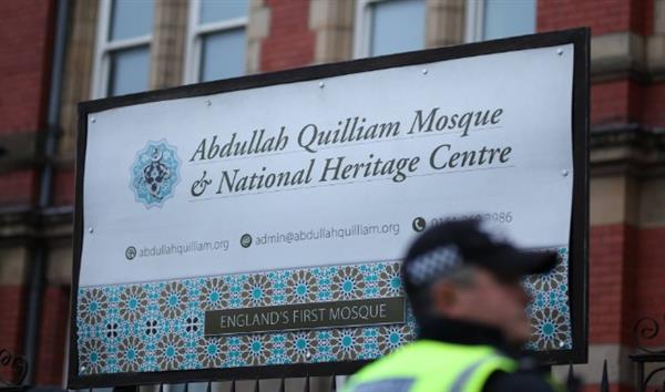 رئيس وزراء بريطانيا: لن نسمح بالاعتداء على المساجد والجاليات المسلمة