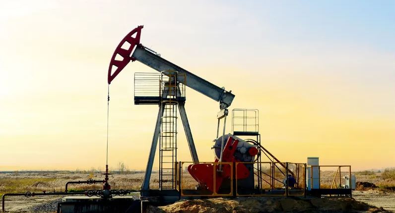 النفط يرتفع وسط تصاعد التوترات الجيوسياسية بـ الشرق الأوسط