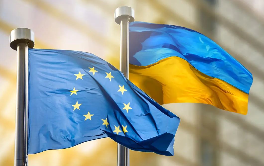 الاتحاد الأوروبي يوافق على أول دفعة قروض بقيمة 4.2 مليار يورو لـ أوكرانيا