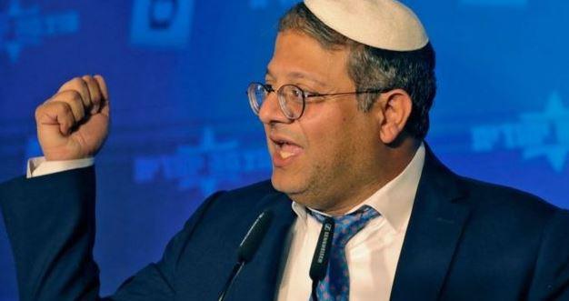 وزير الأمن القومي الإسرائيلي يصل موقع إطلاق النار في ترقوميا