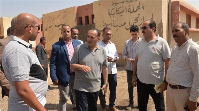 محافظ أسيوط يتفقد جراجات الإنقاذ السريع والأحياء بمنطقة عرب المدابغ 
