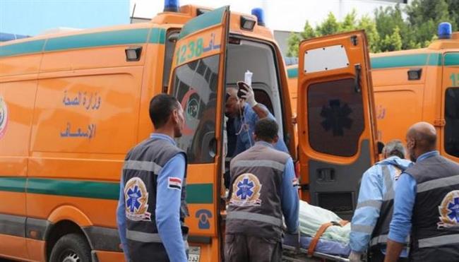 مصرع شخص وإصابة 4 آخرين فى حادث تصادم أتوبيس وسيارة فنطاس مياه بالتجمع