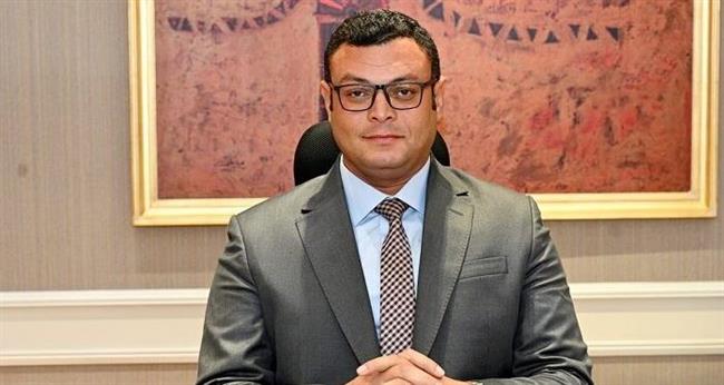 وزير الإسكان يتابع استعدادات التحضير والمشاركة بالمنتدى الحضري العالمي