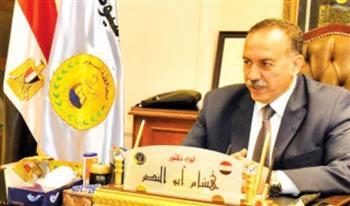 محافظ أسيوط يوجه بالاهتمام بتربية النشء وتنمية مهارات الطلاب وصقل مواهبهم
