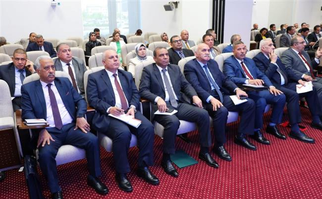وزيرة التنمية المحلية تعقد اجتماعا مع نواب المحافظين وسكرتيري عموم المحافظات