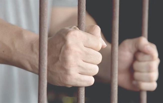 استمرار حبس عامل التحويلة ومسئولي برج المراقبة في واقعة تصادم قطارين بالزقازيق