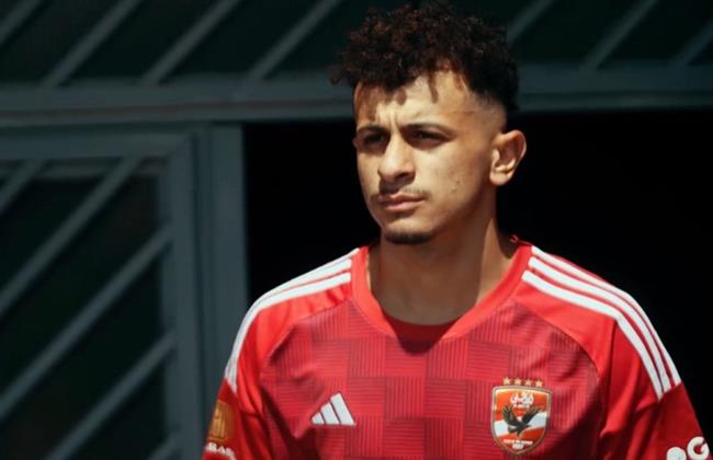 الأهلي يعلن التعاقد مع عمر الساعي لمدة 5 مواسم مقبلة