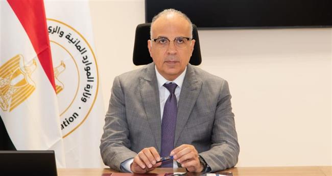 وزير الري يبحث إجراءات فترة أقصى الاحتياجات المائية خلال شهور الصيف