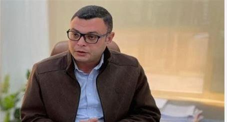 وزير الإسكان يبحث مشاكل المستثمرين بالمدن الجديدة