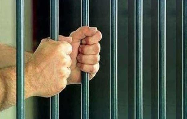 تجديد حبس متهم بالاتجار فى النقد الأجنبي خارج نطاق السوق المصرفية