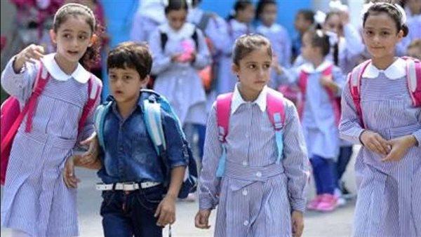 انطلاق العام الدراسي الجديد لطلاب المدارس الحكومية والرسمية والخاصة 