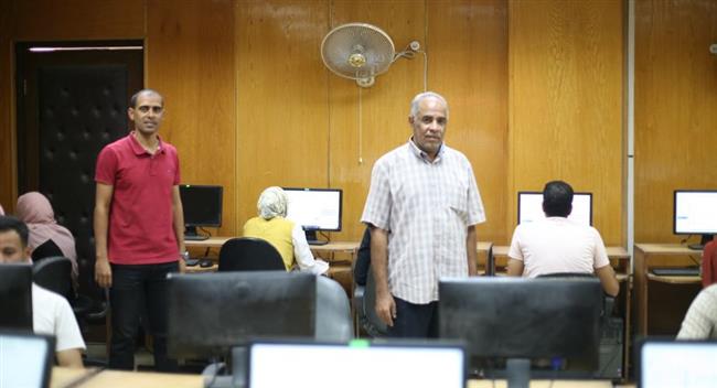 جامعة جنوب الوادي: إجراء اختبارات لـ 107 باحثين بمركز التحول الرقمي