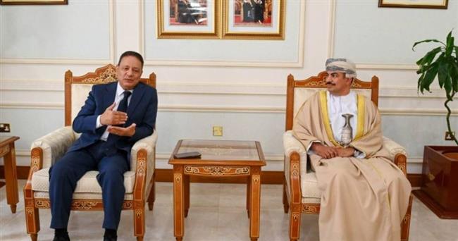 وزير الإعلام العُماني يستقبل رئيس المجلس الأعلى لتنظيم الإعلام 
