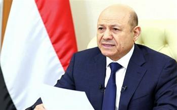 بـ "نيويورك".. رئيس "المجلس اليمني" يبحث مستجدات الوضع الإنساني وجهود إحلال السلام بالبلاد 