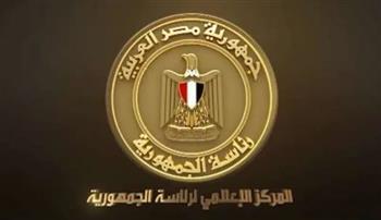 شائعة: إصدار قرار بتحصيل قيمة برامج رحلات العمرة بالدولار