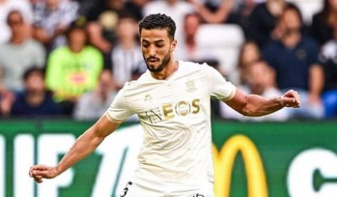 مدير المنتخب يتواصل مع نيس الفرنسي لمعرفة موعد وصول محمد عبد المنعم