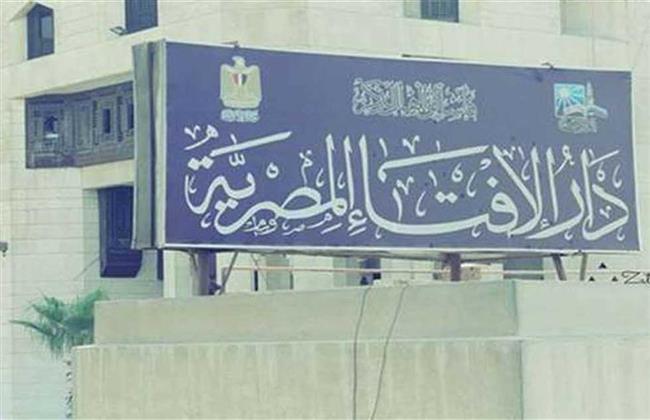 حكم تربية القطط والعناية بأمرها
