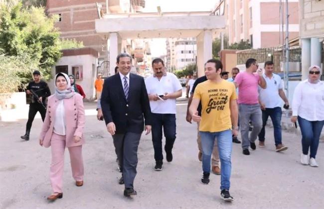 محافظ دمياط يتفقد الاستاد الرياضي للوقوف على الوضع الحالي وآلية تطويره