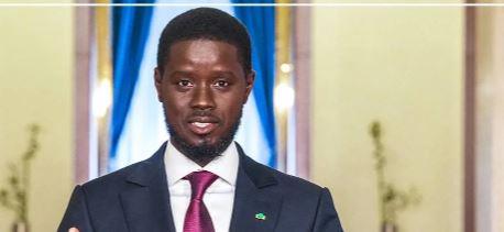 رئيس السنغال يؤكد عمق علاقات الشراكة والتعاون مع الصين
