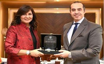 وزير الشؤون النيابية يؤكد أهمية التعاون مع التحالف الوطني للعمل الأهلي التنموي