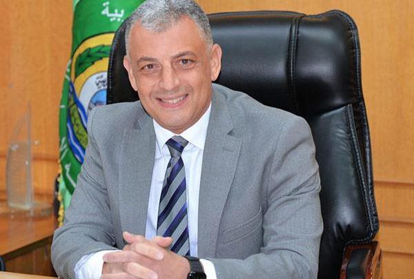 محافظ الإسماعيلية يؤجه بتكثيف أعمال رفع التعديات على أسوار المدارس