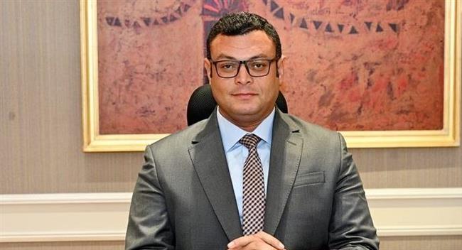 بعد قليل.. وزير الإسكان على أرض السلام 