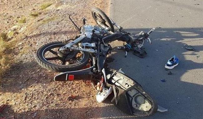 وفاة طفل وإصابة 2 آخرين فى حادث انقلاب دراجة نارية بالفيوم