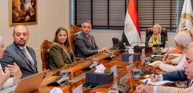 وزيرة البيئة: نسعى لبناء جيل من الشباب يعي الوضع الوطني لتغير المناخ 
