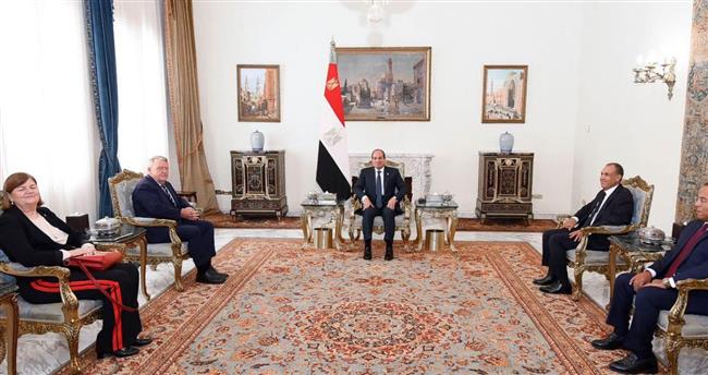 الرئيس السيسي يثمن الدور المقدر للشركات الدنماركية في دفع التنمية الاقتصادية في مصر