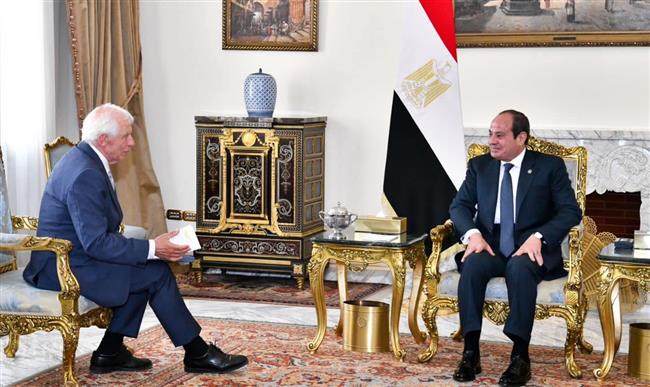 الرئيس السيسي يؤكد خطورة التصعيد المستمر في اتجاه توسيع دائرة الصراع في المنطقة