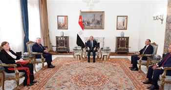 الرئيس السيسي يثمن الدور المقدر للشركات الدنماركية في دفع التنمية الاقتصادية في مصر