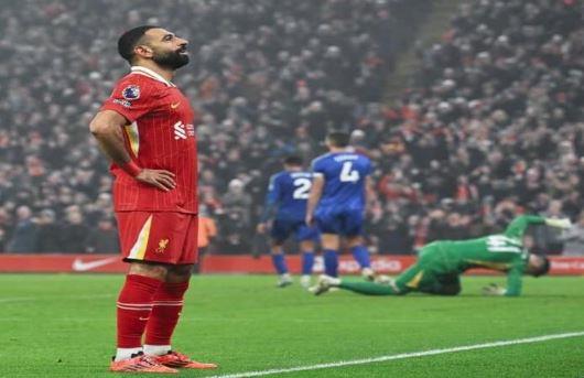 صلاح يجدد عقده مع ليفربول لمدة موسمين